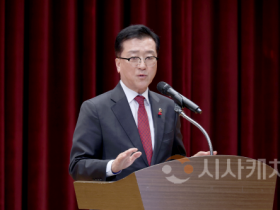 f_(20251124) 대전시의회 조원휘 의장 서예진흥원 서예 인문학 특강 참석-1.png