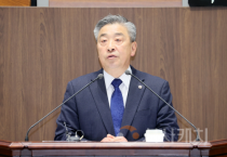 f_251125 제362회 정례회 2차 본회의 도정 및 교육행정질문_전익현 의원.png