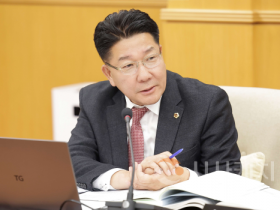 f_(참고사진) 송활섭 의원-1.png