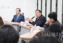 최민호 세종시장, 교육강사와 인구문제 해법 논의