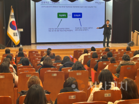 f_1. 천안교육지원청 2026학년도 중학교 예비 학부모 교육 개최.png