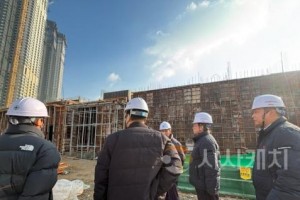 [크기변환]3. 아산시, 동절기 대비 건설현장 안전점검 실시.jpg