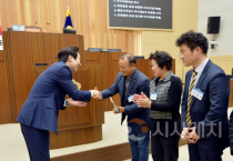 세종시의회, 의정발전 유공 시상