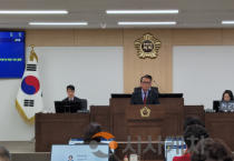 f_2. 충청광역연합의회, 김응규 부의장, 국가 이양 사무 및 재정 기반 강화 촉구_건의안(사진1).png