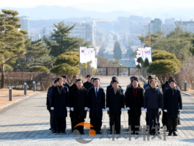 f_0102_2026년도 신년 충혼탑 참배02.png