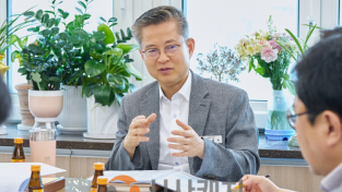 f_2. 김범수 아산시 부시장, ‘CES 2026’ 찾아 미래 성장동력 모색(1).png