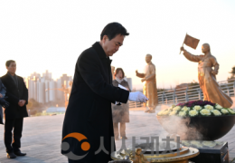 김태흠 충남도지사, 병오년 맞아 신년 참배