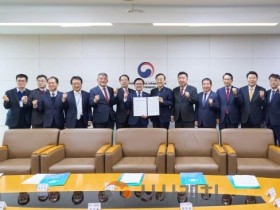 [크기변환]3. 아산시, ‘중부권 동서횡단’ 국가철도망 반영 촉구 공동건의문 제출.jpg