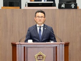 f_정의로운 전환을 위한 공공재생에너지기본법 제정 촉구 건의안 관련 자료사진 (안장헌 의원 대표발의).JPG