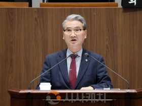 f_260120_제363회 임시회 제1차 본회의_충남 방산혁신클러스터 사업 유치 촉구 결의안(윤기형 의원 대표발의).JPG