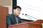 [크기변환]사진_제264회 아산시의회 임시회 5분 자유발언_전남수 의원(1).JPG
