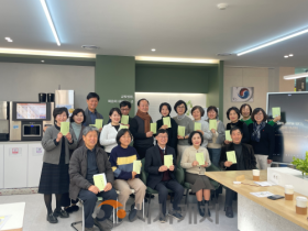 f_2.[사진자료] 인문독서 프로그램「쉽게 글밭을 짓다」 출판기념회 개최(수정).png