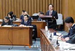 이장우 대전시장, 행정통합 특별법안 사수위해 국회 방문