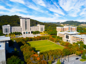 f_사진 1. 선문대가  ‘교육국제화역량 13년 연속 인증’ 및 ‘우수인증대학’ 선정되었다.png