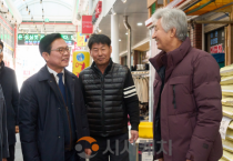 김석필 천안시장 권한대행, 설 앞두고 전통시장 민생행보