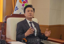 김태흠 충남도지사 ‘행정통합 끝장토론하자’