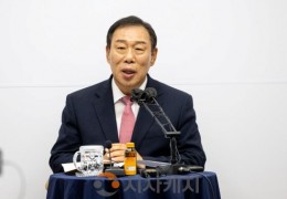 최민호 세종시장 “소상공인·지역업체 보호 강화해야”