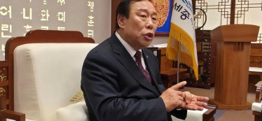 [인터뷰]최민호 세종시장 숨겨진 핵무기, 세계적 양자물리학자 최순원 MI…