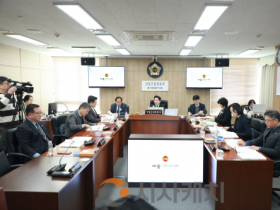 f_2026.03.17 제104회 임시회 산업건설위원회 제1차 회의 007.png