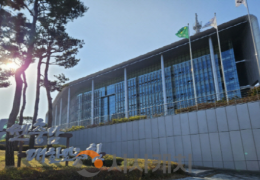 충남도, 불길 뚫고 진압·수색 ‘괴물’소방로봇 투입