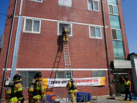 f_골든타임 사수 신속진입구조 훈련(소방본부)1.png