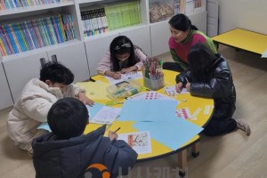 [보도사진] 2026년 상반기 온돌봄 찾아가는 어린이 독서교실 운영.jpg