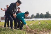 박경귀 아산시장, 도고 ‘쪽파 잎마름’ 피해 현장…농업인들 애로사항 청취