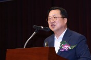 이장우 대전시장, 국제라이온스협회 356-B지구 김기주 총재 취임 축하